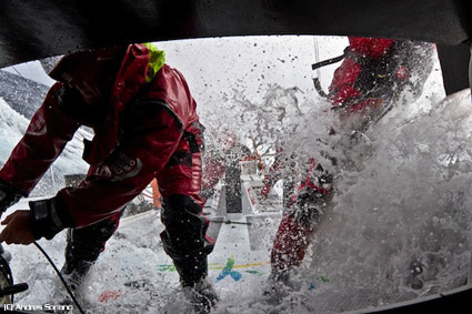 Volvo Ocean Race, Telefonica tenta il tutto per tutto