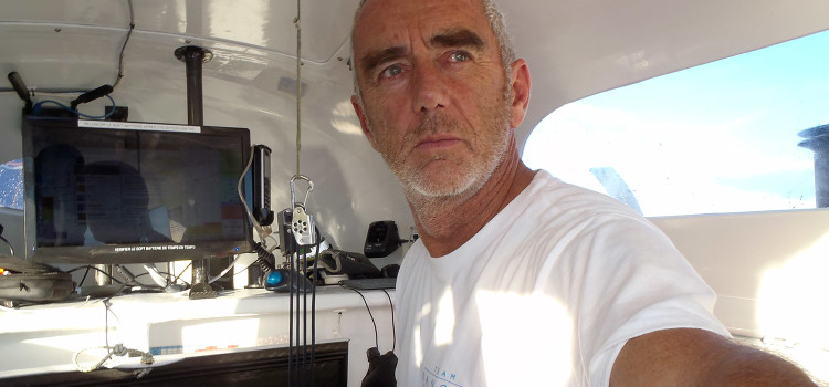 Route du Rhum, Loick Peyron sets a new reference time
