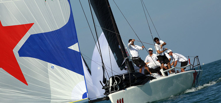 Gold Cup Melges 32, watch and wait