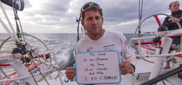 Volvo Ocean Race, “Je Suis Charlie” anche in Oceano