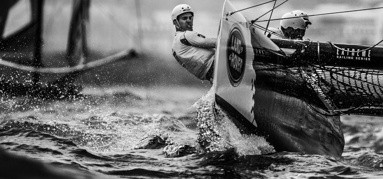 Extreme Sailing Series, a Muscat comanda SAP Extreme Sailing Team