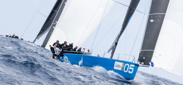 52 World Championship, hands up in the sky for Quantum Racing