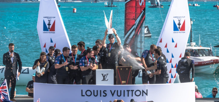 America’s Cup, Emirates Team New Zealand will face Oracle Team USA