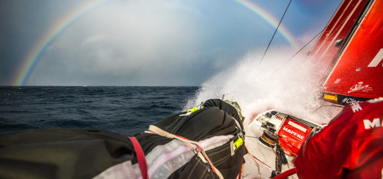 Volvo Ocean Race, prua su Capo Horn