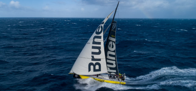 Volvo Ocean Race, Alberto Bolzan con Team Brunel fa sua la tappa più epica